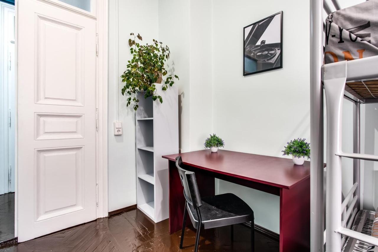 Mister Hostel Lviv Kültér fotó