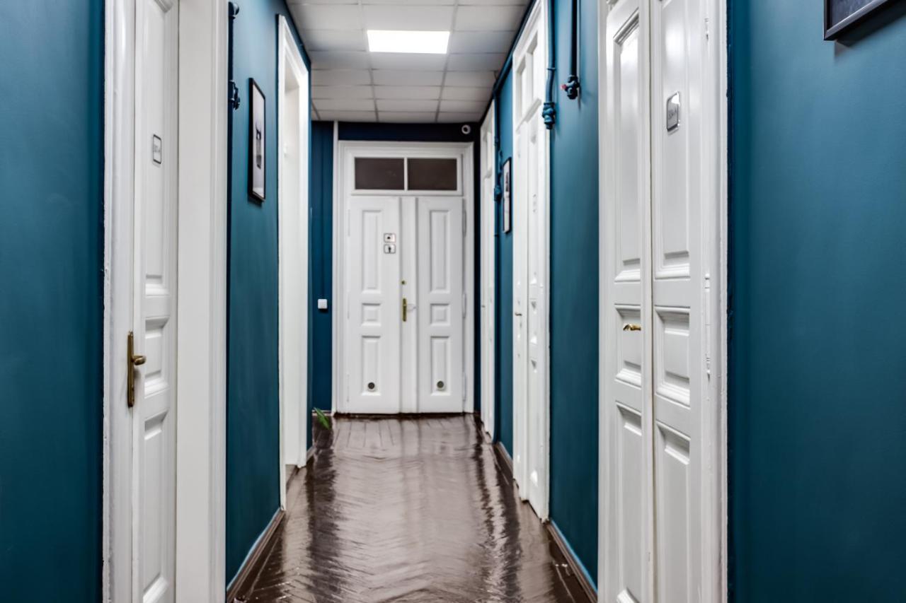 Mister Hostel Lviv Kültér fotó