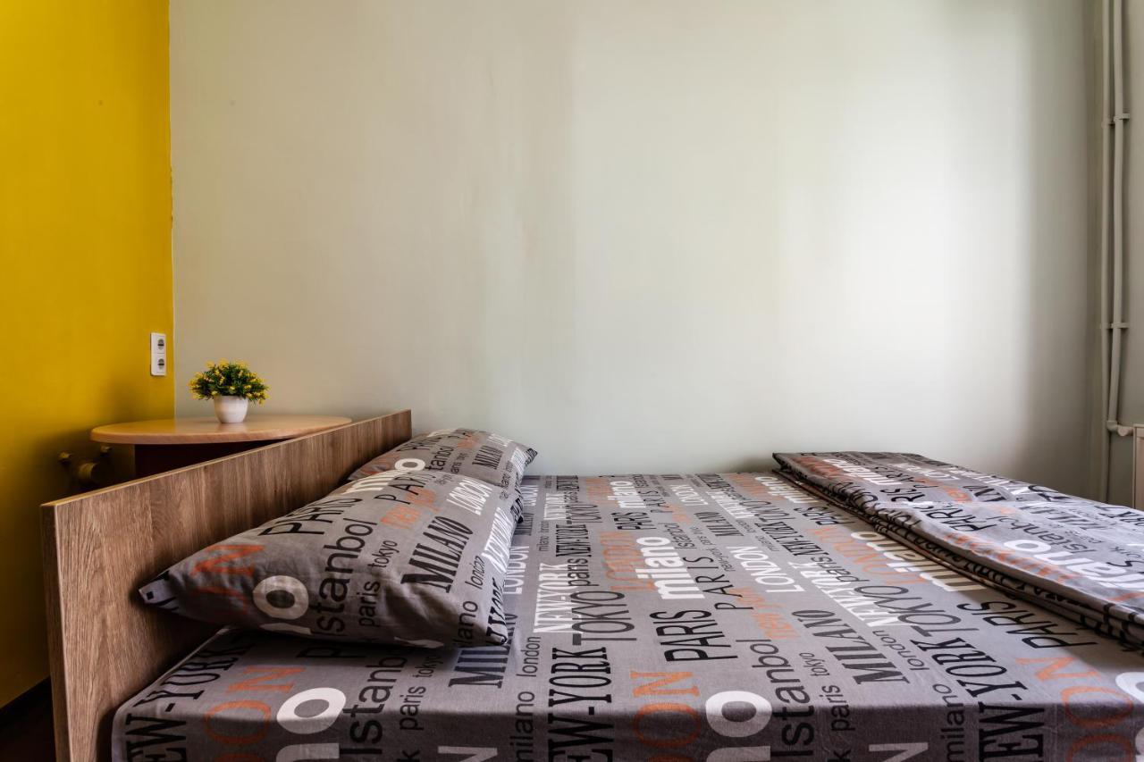 Mister Hostel Lviv Kültér fotó