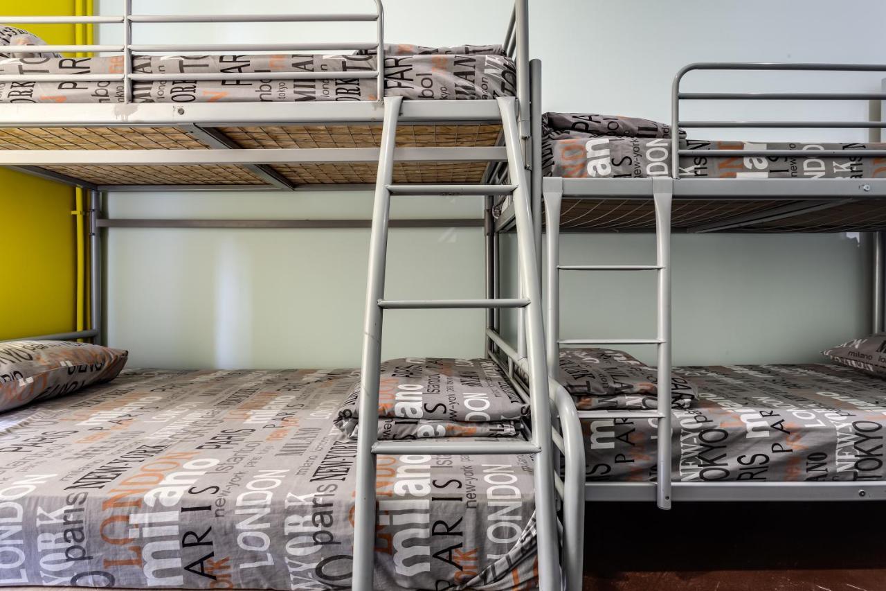 Mister Hostel Lviv Kültér fotó