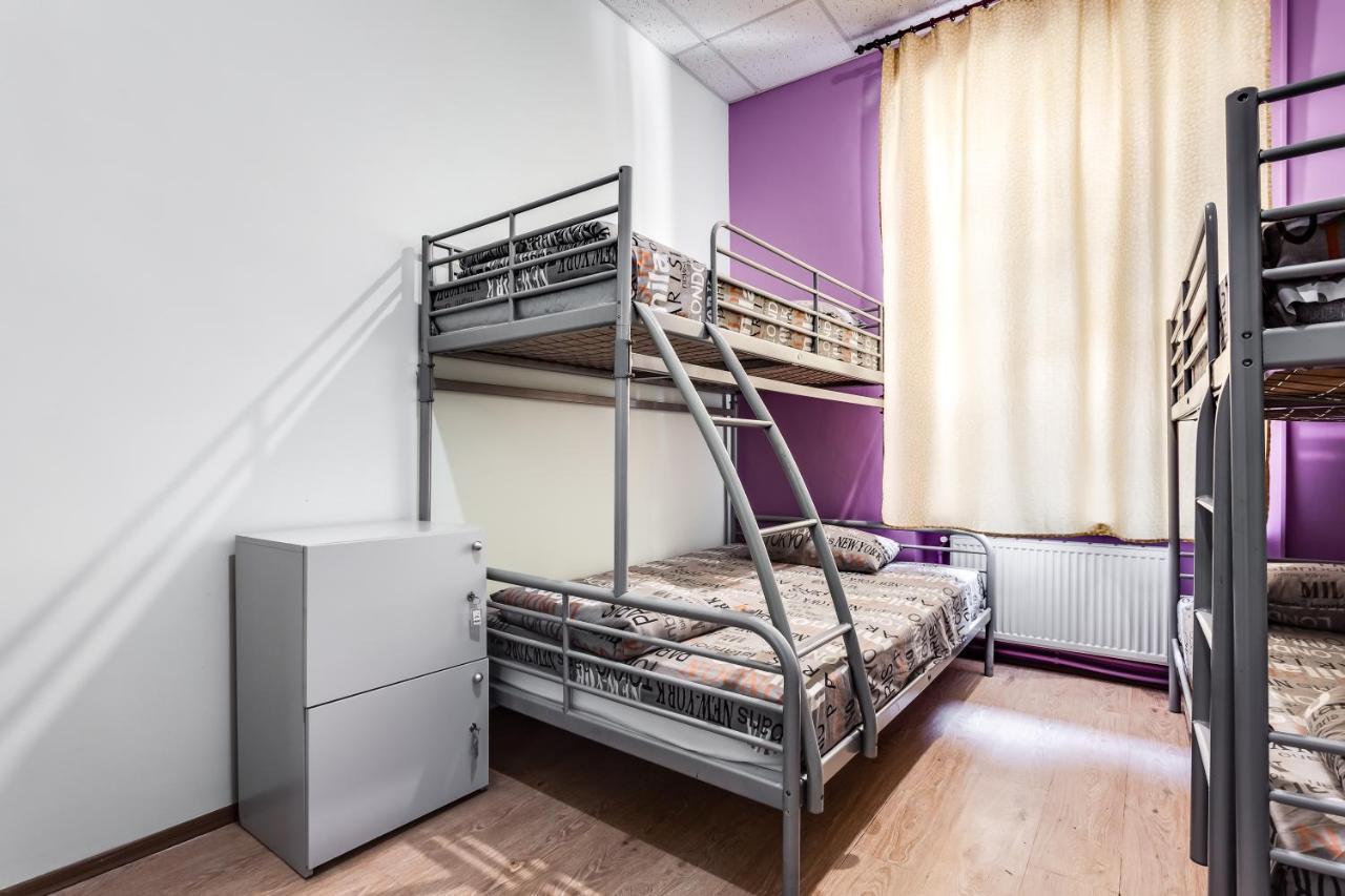 Mister Hostel Lviv Kültér fotó